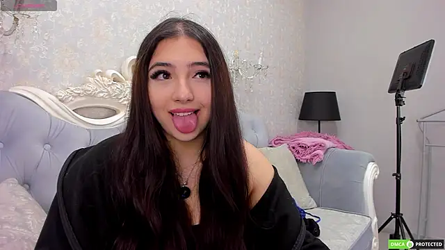 Snapshot of JennyFerguson chatting on 11/03/25, 06:09 JennyFerguson online show from 11/03/25, 06:09