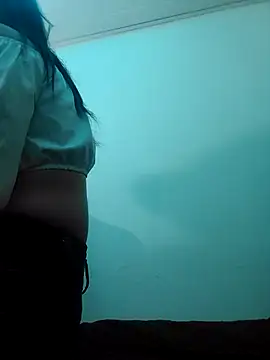 angelie 3 online show from 10/22/25, 04:35