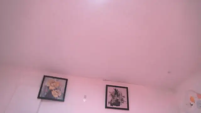 Snapshot of amber_demons2021 chatting on 11/05/25, 10:54 amber demons2021 online show from 11/05/25, 10:54