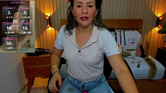 luciana ballesteros  online show from 12/06/24, 12:27
