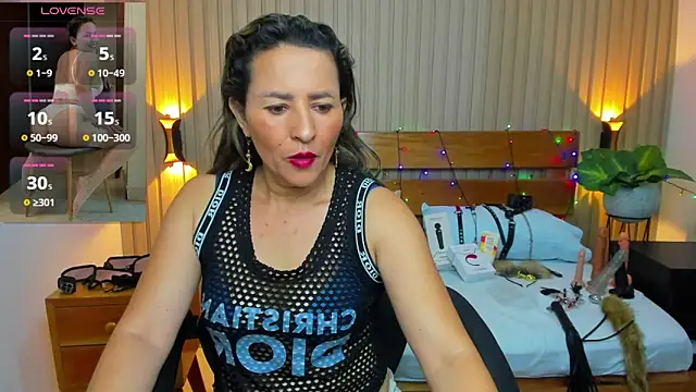 luciana ballesteros  online show from 12/11/24, 12:34