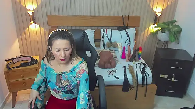 luciana ballesteros  online show from 10/03/25, 12:35