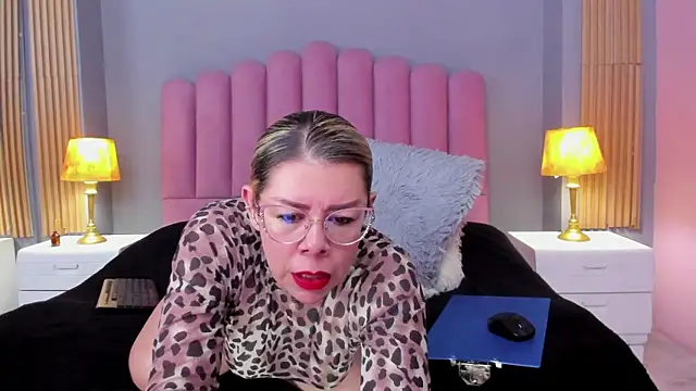 RamonaSimons online show from 01/09/25, 08:01