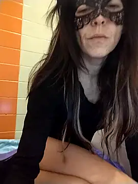 EmySkinny85 online show from 12/30/24, 07:48