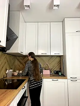 MartiniiSelenna online show from 09/27/25, 05:45