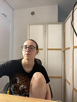 MartiniiSelenna online show from 07/09/26, 05:55