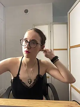 MartiniiSelenna online show from 07/28/26, 11:17