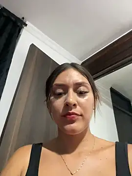 Rose-euphoria online show from 12/28/24, 01:39