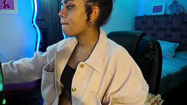 ladyrd1 online show from 01/27/25, 03:15