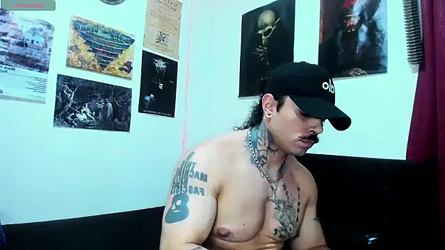Snapshot of Van_Velckan chatting on 04/27/26, 06:11 Van Velckan online show from 04/27/26, 06:11