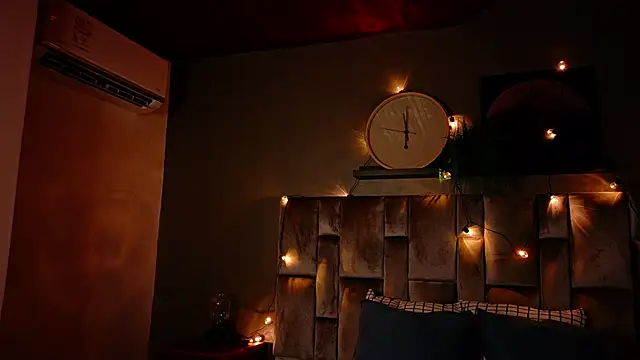 alaia-rogers online show from 09/18/25, 11:34