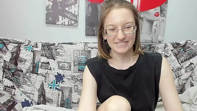 Snapshot of Fiery_mary chatting on 02/17/25, 12:05 Fiery mary online show from 02/17/25, 12:05