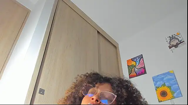 Ada gales  online show from 09/25/25, 02:48