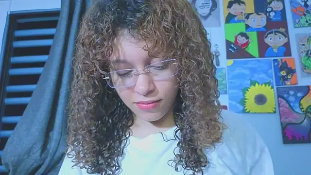 Ada gales  online show from 07/07/26, 01:30
