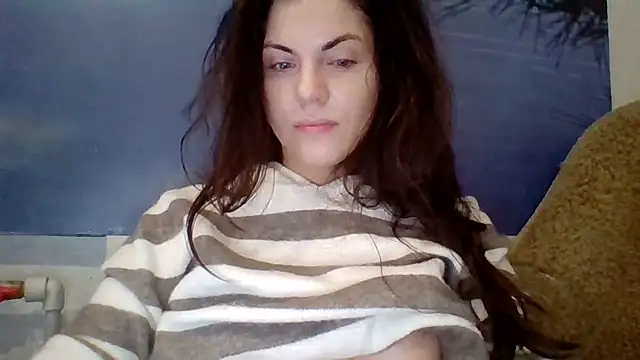 Snapshot of AliceTailor chatting on 11/13/25, 04:39 AliceTailor online show from 11/13/25, 04:39