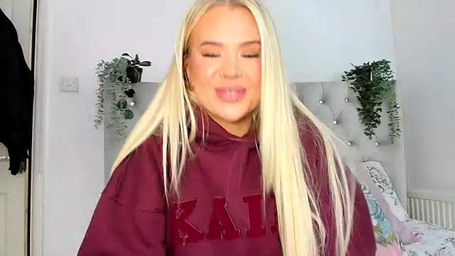 Alexia-Lee online show from 02/07/25, 10:40