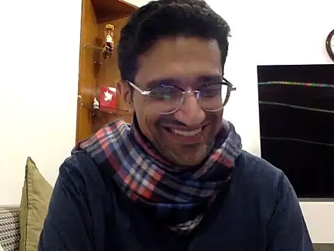 Snapshot of Carmelia10 chatting on 01/16/25, 11:27 Carmelia10 online show from 01/16/25, 11:27