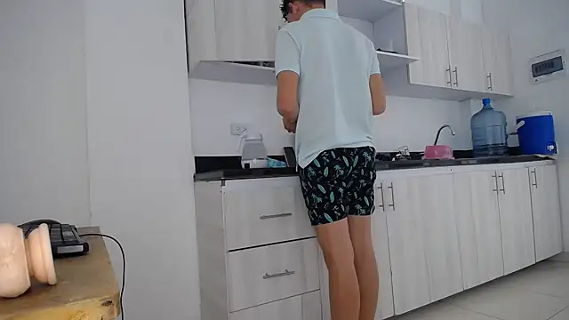 adams pervert love online show from 03/17/25, 01:50