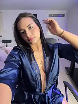 angelicaagarcia online show from 02/25/25, 12:03