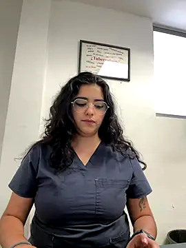 Ales Kitten online show from 10/04/25, 08:40