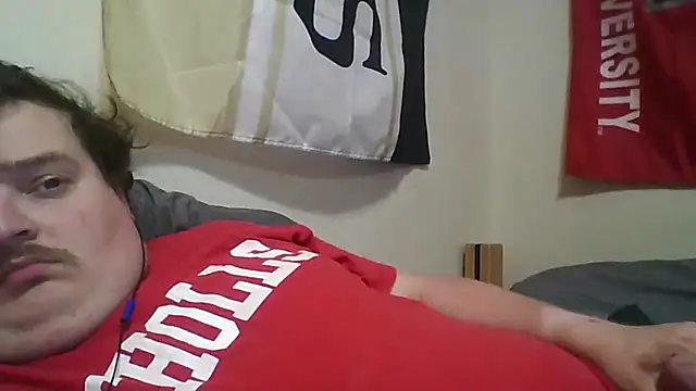 Snapshot of YelpedAverting chatting on 10/19/25, 11:16 YelpedAverting online show from 10/19/25, 11:16