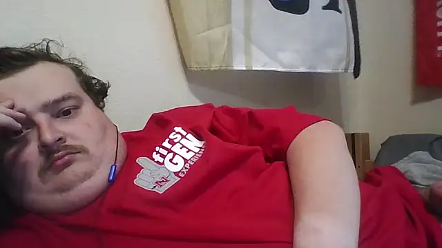 Snapshot of YelpedAverting chatting on 10/29/25, 07:04 YelpedAverting online show from 10/29/25, 07:04