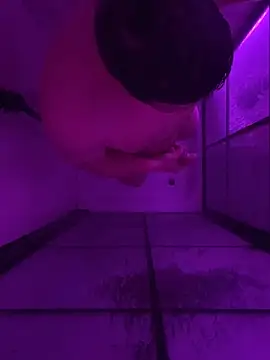 Snapshot of Fatswissassload chatting on 01/13/25, 05:33 Fatswissassload online show from 01/13/25, 05:33