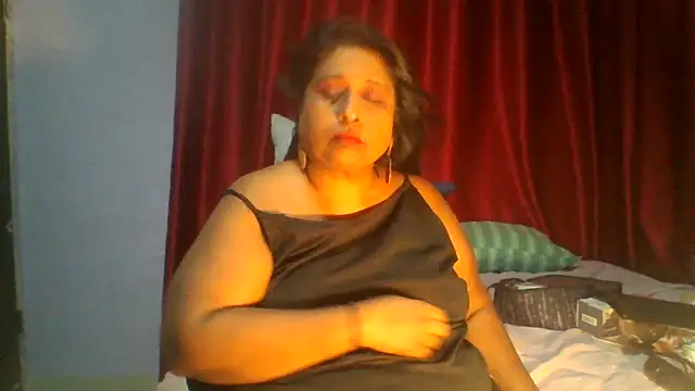raniofsex02 online show from 01/30/25, 02:27