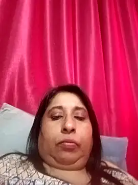 Snapshot of raniofsex02 chatting on 10/25/25, 07:38 raniofsex02 online show from 10/25/25, 07:38