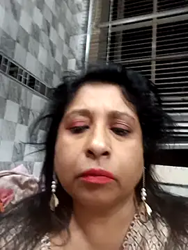 Snapshot of raniofsex02 chatting on 10/25/25, 11:54 raniofsex02 online show from 10/25/25, 11:54