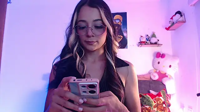 Snapshot of penny_sweett_ chatting on 12/04/25, 10:29 penny sweett online show from 12/04/25, 10:29