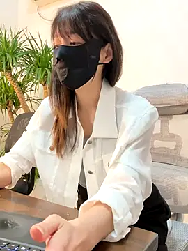 Snapshot of Annabody chatting on 11/06/25, 07:15 Annabody online show from 11/06/25, 07:15