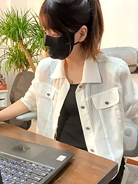 Snapshot of Annabody chatting on 11/07/25, 08:36 Annabody online show from 11/07/25, 08:36