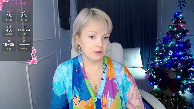 Juarnea online show from 12/19/24, 02:02