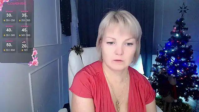 Juarnea online show from 12/24/24, 02:44