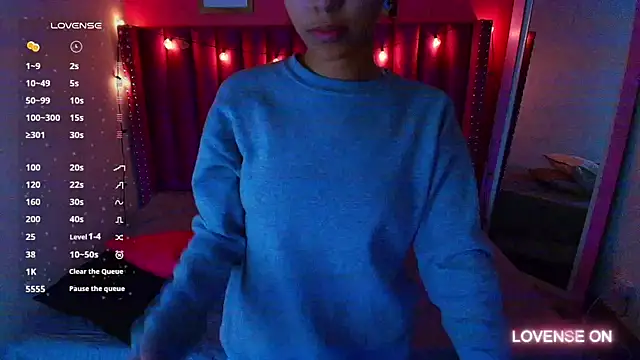 littleebonny online show from 12/05/24, 01:06