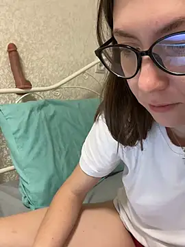 BeatriceTender online show from 12/06/24, 04:06