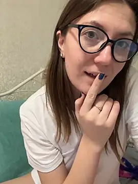 BeatriceTender online show from 12/06/24, 07:23