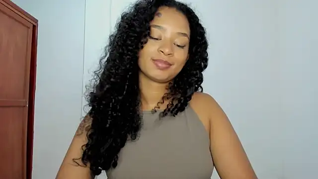 avellanatammy online show from 12/16/25, 12:26