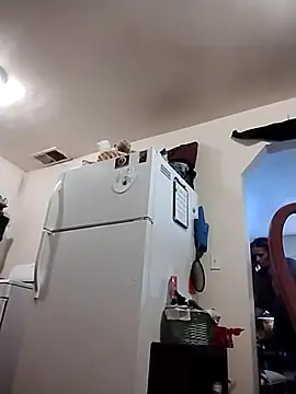 Snapshot of halobabe7620 chatting on 10/14/25, 03:29 halobabe7620 online show from 10/14/25, 03:29