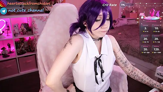 Snapshot of yourcutewaifu chatting on 10/06/25, 11:57 yourcutewaifu online show from 10/06/25, 11:57