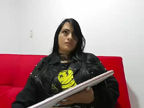 Snapshot of SamanthaBeke chatting on 03/08/26, 04:05 SamanthaBeke online show from 03/08/26, 04:05