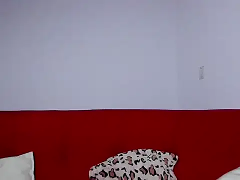 Snapshot of SamanthaBeke chatting on 04/06/26, 02:09 SamanthaBeke online show from 04/06/26, 02:09