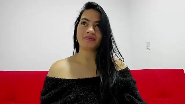 Snapshot of SamanthaBeke chatting on 05/18/26, 04:07 SamanthaBeke online show from 05/18/26, 04:07