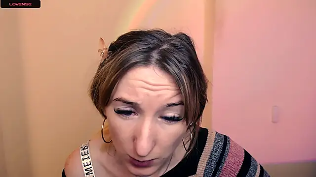 AmandaSell online show from 10/31/25, 08:37