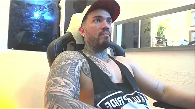 Angel sex latin online show from 01/09/25, 04:19