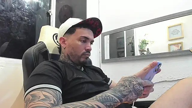 Angel sex latin online show from 02/14/25, 07:07