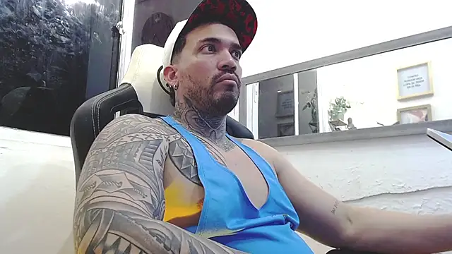 Angel sex latin online show from 02/17/25, 03:47