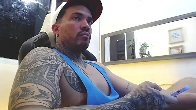 Angel sex latin online show from 02/19/25, 03:39