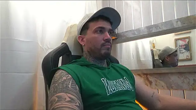 Angel sex latin online show from 09/27/25, 07:46